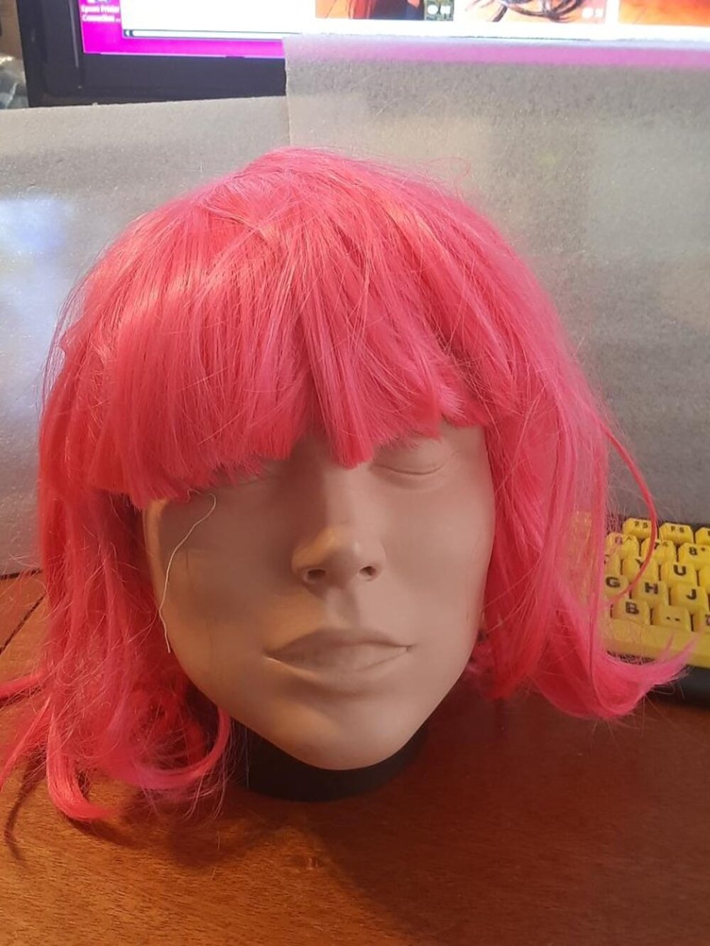 NEW ! Short Hair 12 inch Curly Wig Pink